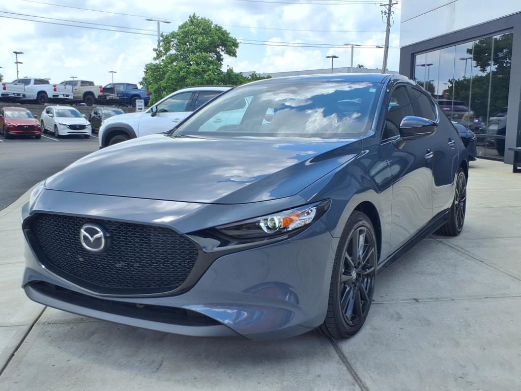Thumbnail image of 2025 Mazda Mazda3 Hatchback at Kings Mazda