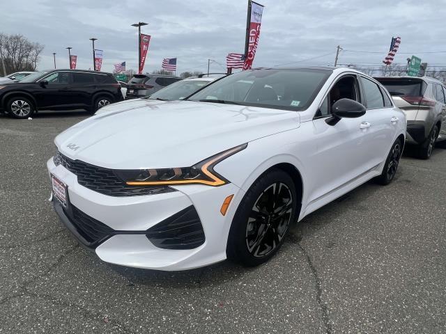 Thumbnail image of 2023 Kia K5 at South Shore Nissan