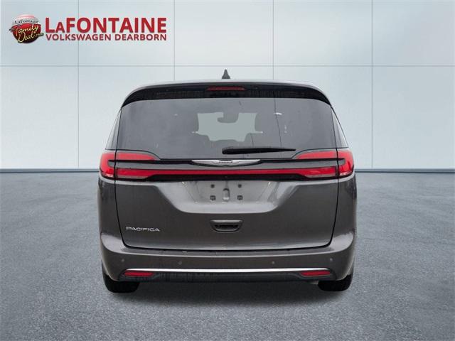 Thumbnail image of 2023 Chrysler Pacifica at LaFontaine Volkswagen of Dearborn