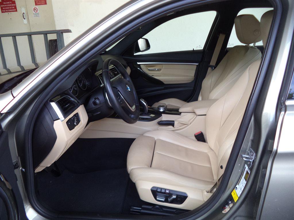 Thumbnail image of 2017 BMW 3 Series at Jackson Avenue Auto Sales, Inc.