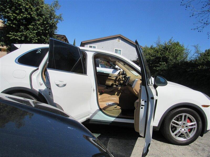 Thumbnail image of 2014 Porsche Cayenne at Car Expo
