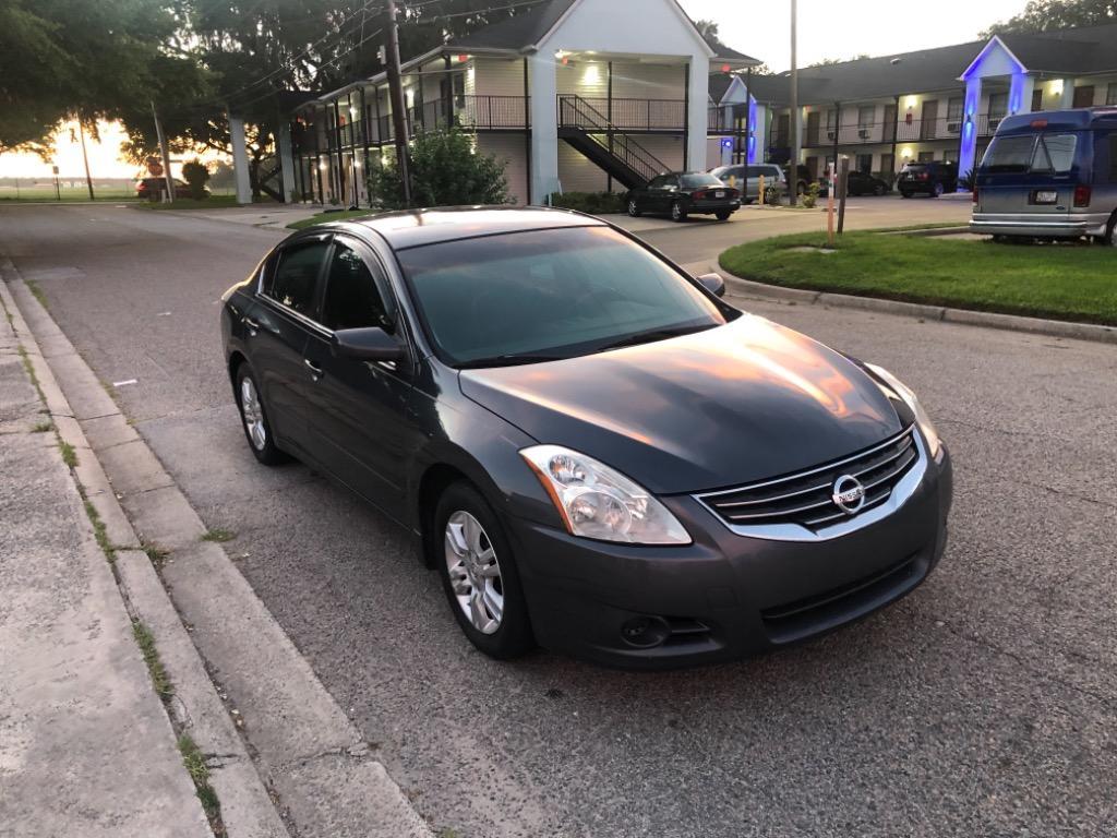 Thumbnail image of 2010 Nissan Altima at Tokman Auto Sales LLC