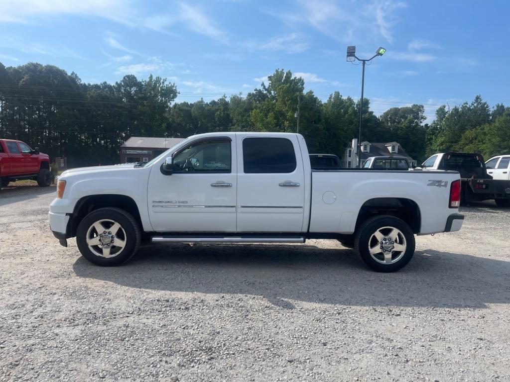 Thumbnail image of 2011 GMC Sierra 2500HD at Truck Kings Auto Sales Inc.