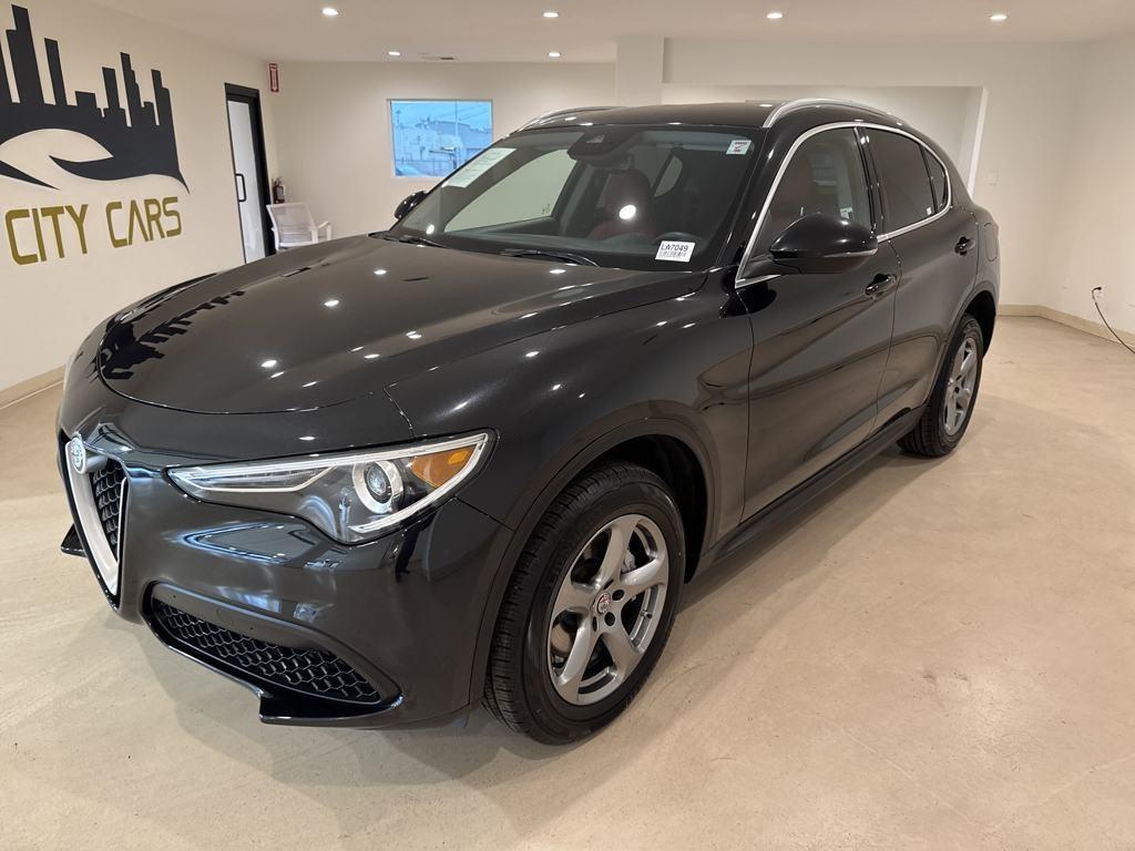 Thumbnail image of 2021 Alfa Romeo Stelvio at LA City Cars