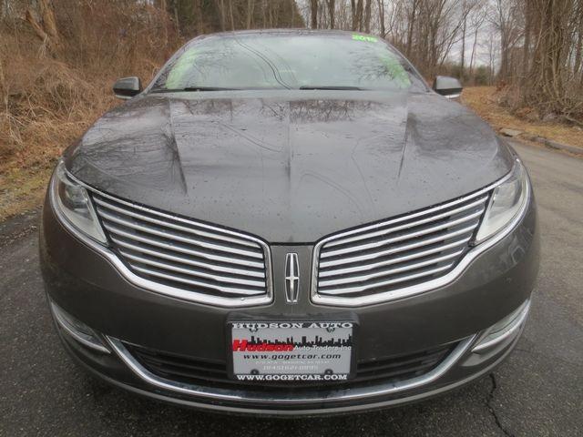 Thumbnail image of 2015 Lincoln MKZ at GoGetCar.com of Mahopac, NY