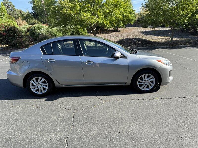 Thumbnail image of 2012 Mazda Mazda3 at Best Prices