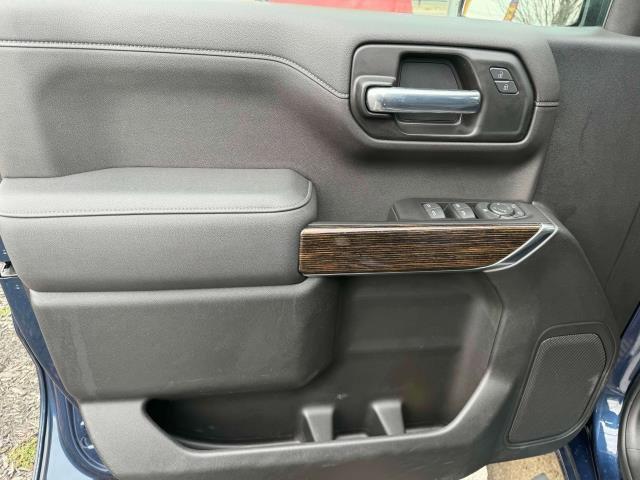 Thumbnail image of 2022 GMC Sierra 1500 Limited at South Shore Subaru