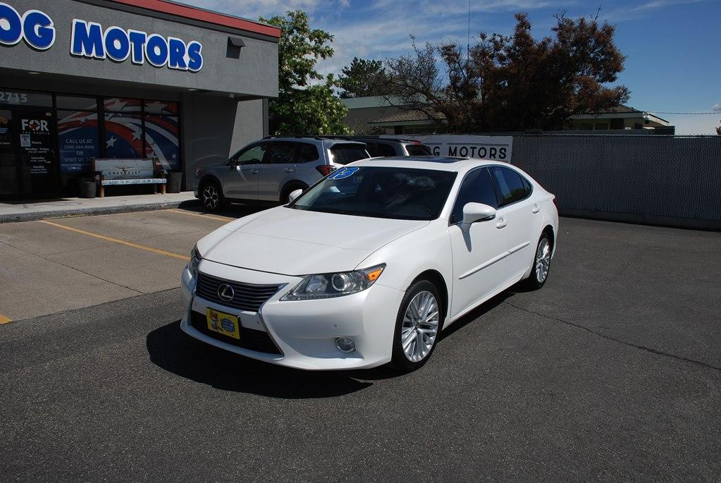 Thumbnail image of 2013 Lexus ES 350 at BULLDOG MOTORS