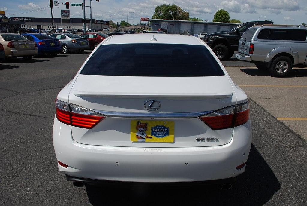 Thumbnail image of 2013 Lexus ES 350 at BULLDOG MOTORS
