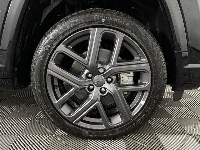 Thumbnail image of 2025 Jeep Compass at Browns Fiat Alfa Romeo