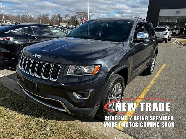 Thumbnail image of 2014 Jeep Grand Cherokee at Al Serra Chrysler  Dodge Jeep Ram