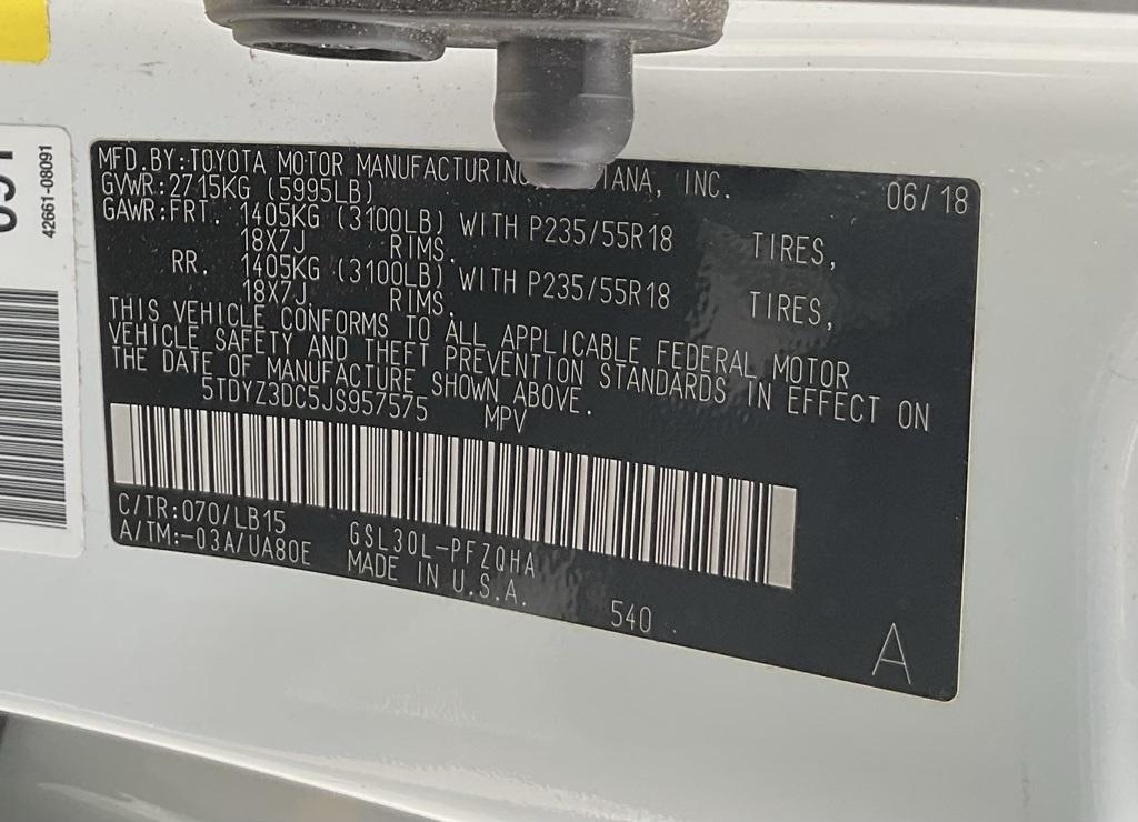 Thumbnail image of 2018 Toyota Sienna at Stillwater Honda Cars