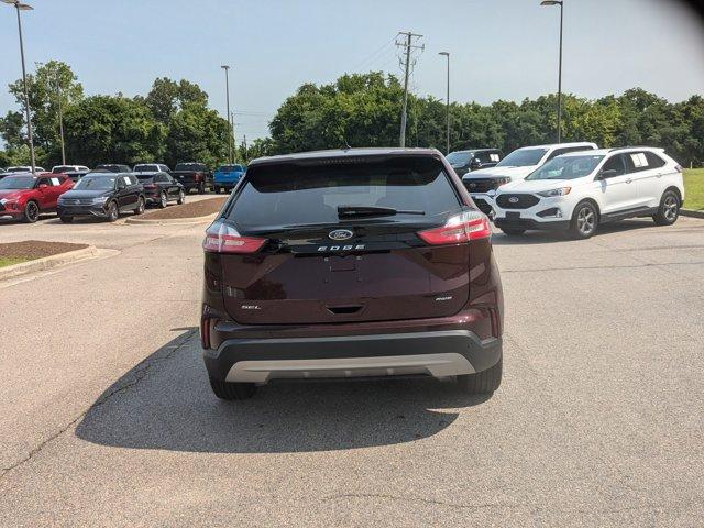 Thumbnail image of 2022 Ford Edge at Crossroads Prince George - Used