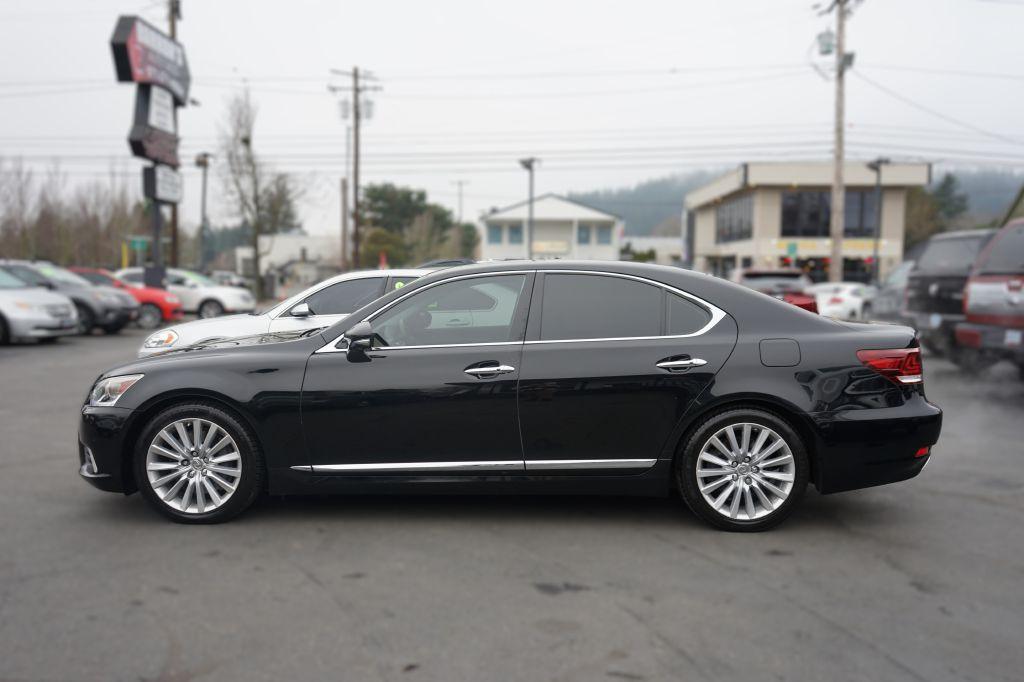 Thumbnail image of 2015 Lexus LS 460 at BARRONS AUTO SALES & DETAILS, LLC