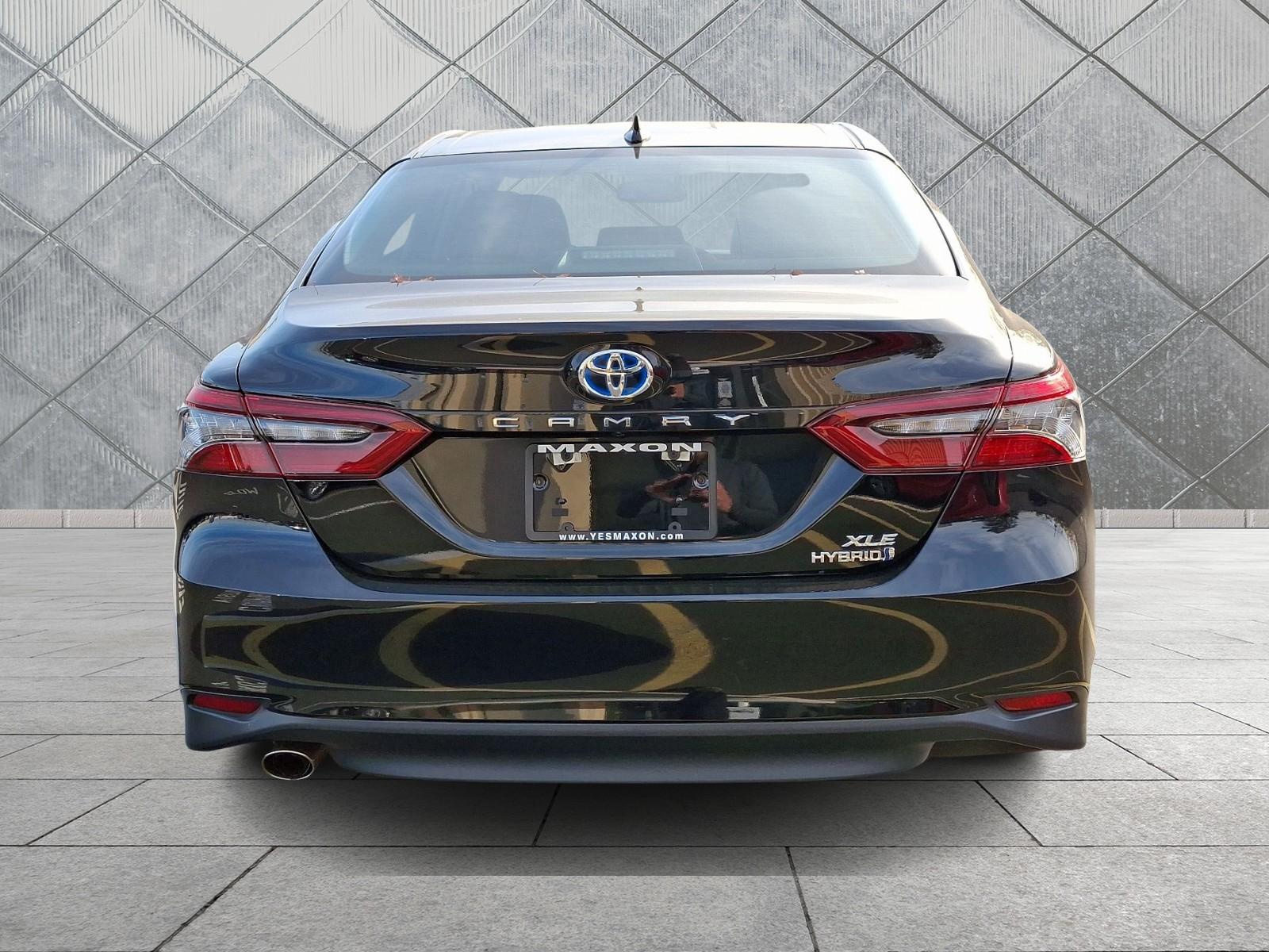 Thumbnail image of 2022 Toyota Camry Hybrid at Maxon Hyundai Inc.
