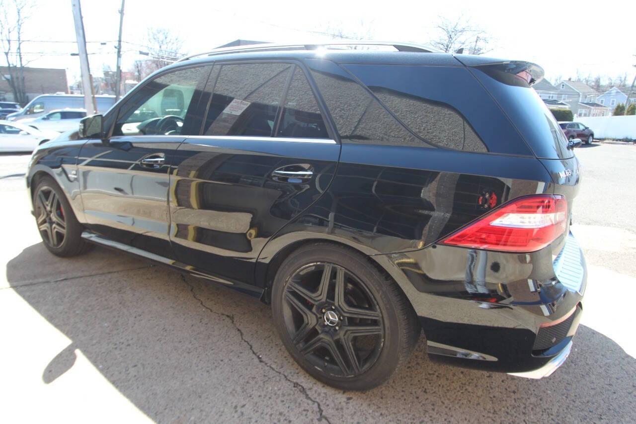 Thumbnail image of 2014 Mercedes-Benz M-Class at AA Discount Auto Sales Inc.