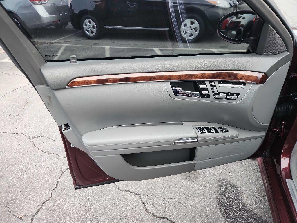 Thumbnail image of 2009 Mercedes-Benz S-Class at CAROLINAS AUTO EXPO