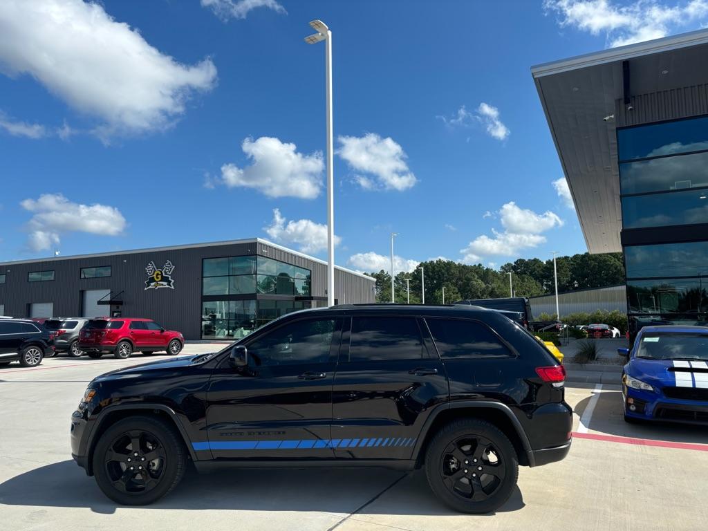 Thumbnail image of 2019 Jeep Grand Cherokee at G MOTORS