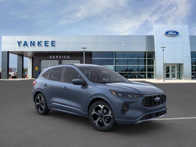 Thumbnail image of 2025 Ford Escape Hybrid at YankeeFordSales NEW