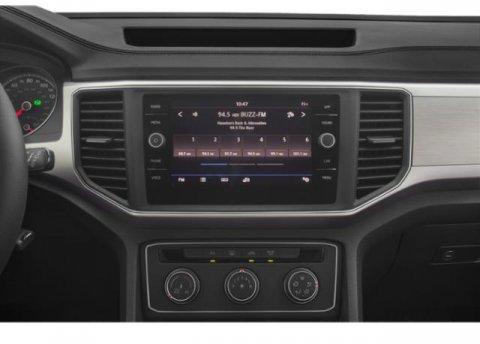 Thumbnail image of 2019 Volkswagen Atlas at Dean Team Kirkwood VW - New