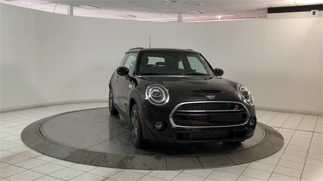 Thumbnail image of 2021 MINI Hardtop 2 Door at Keeler Motor Company Mini