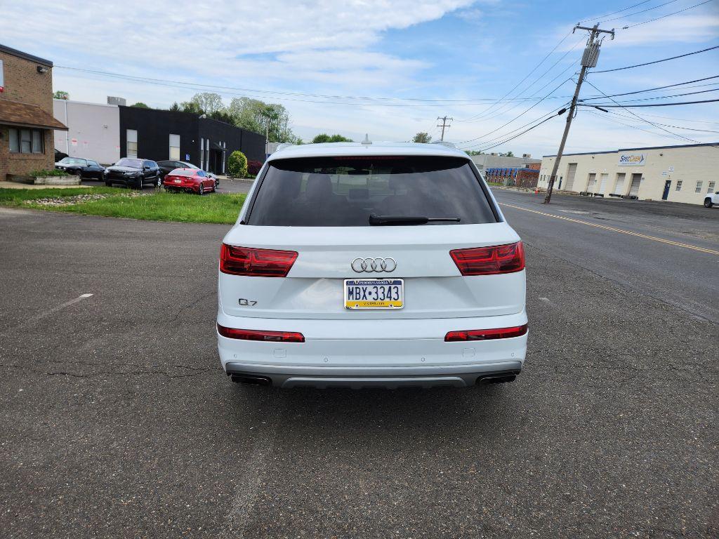 Thumbnail image of 2019 Audi Q7 at PROFESSIONAL SALES, INC