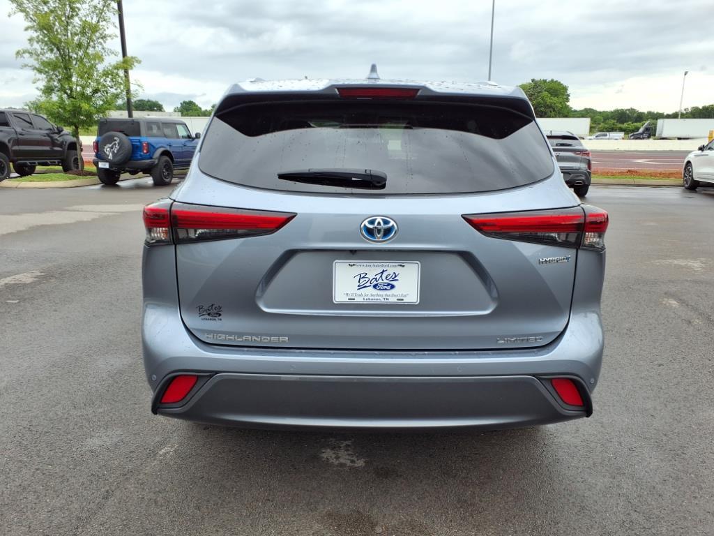 Thumbnail image of 2021 Toyota Highlander Hybrid at Bates Ford