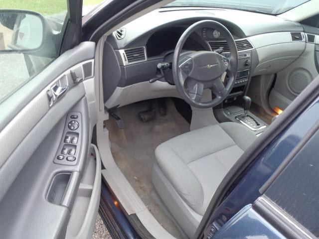 Thumbnail image of 2008 Chrysler Pacifica at Creekside Auto And Tire