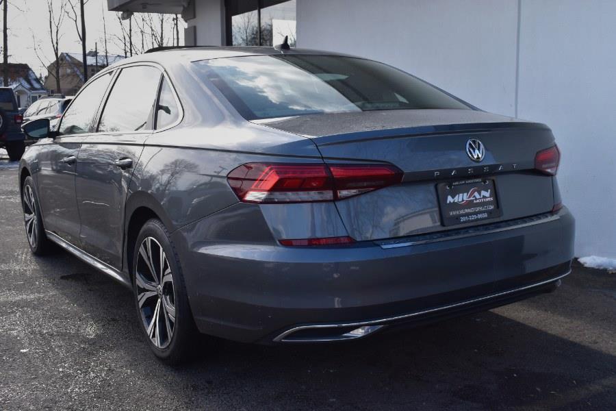 Thumbnail image of 2021 Volkswagen Passat at Milan Motors