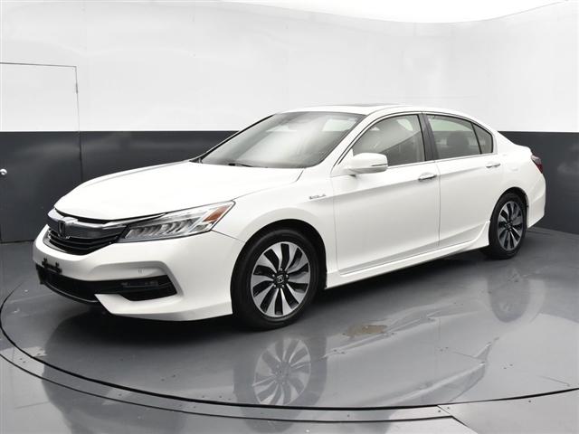 Thumbnail image of 2017 Honda Accord Hybrid at Discovery Nissan