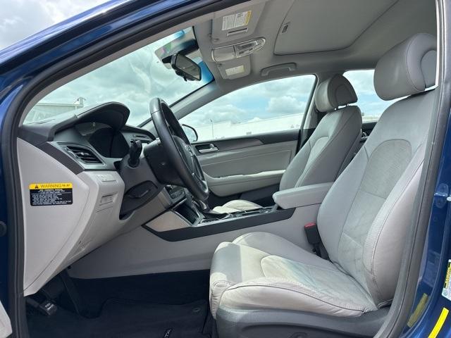 Thumbnail image of 2016 Hyundai SONATA at Hatchett Hyundai West