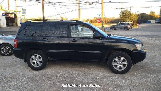 Thumbnail image of 2001 Toyota Highlander at Reliable Auto Sales