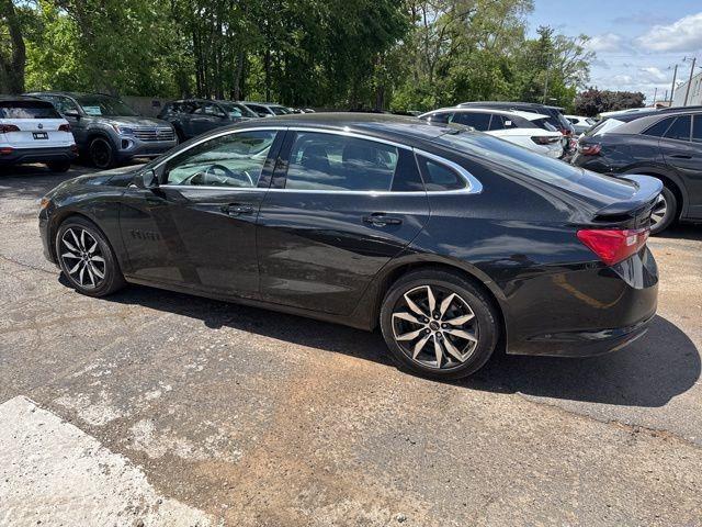 Thumbnail image of 2021 Chevrolet Malibu at LaFontaine Volkswagen Mazda of Livonia