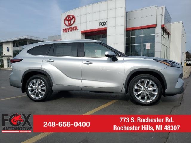Thumbnail image of 2024 Toyota Highlander at Fox Automotive Group Inc. Toyota Volkswagen