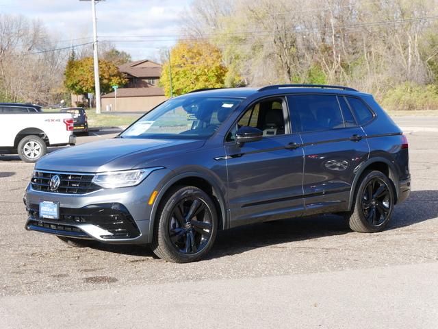 Thumbnail image of 2024 Volkswagen Tiguan at Volkswagen of Inver Grove