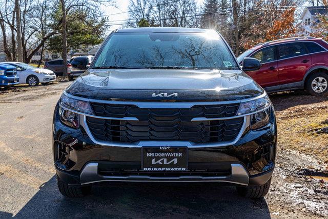 Thumbnail image of 2024 Kia Seltos at Bridgewater Kia