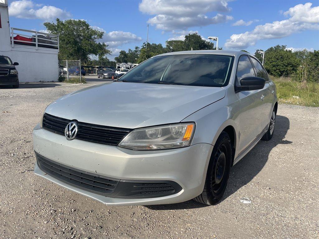 Thumbnail image of 2011 Volkswagen Jetta at Green Car Motors, LLC