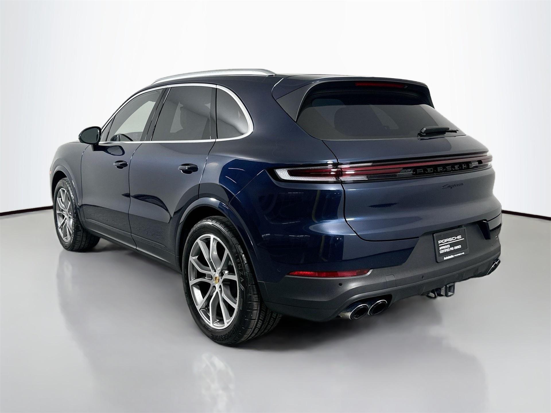 Thumbnail image of 2024 Porsche Cayenne at Autobahn Porsche Fort Worth