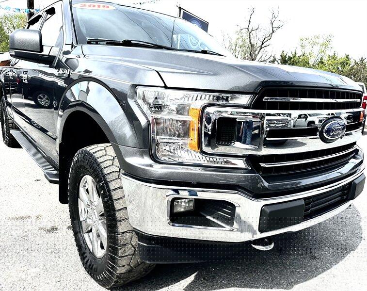 Thumbnail image of 2019 Ford F-150 at Classic Motors Inc.