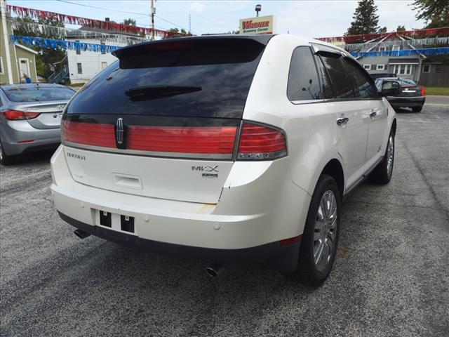 Thumbnail image of 2010 Lincoln MKX at Warner Economy Corner