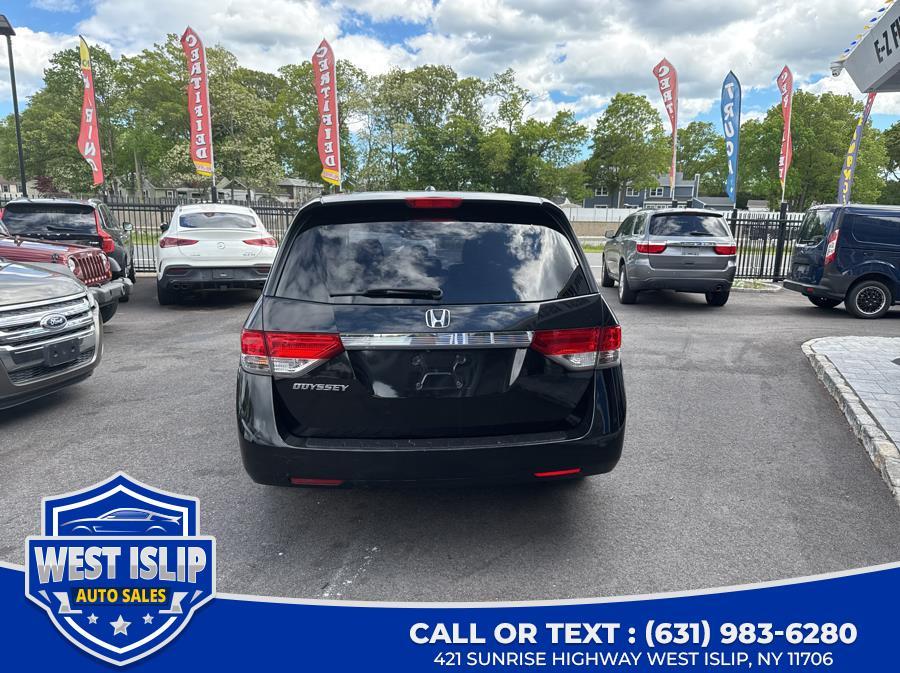 Thumbnail image of 2015 Honda Odyssey at West Islip Auto Sales Inc