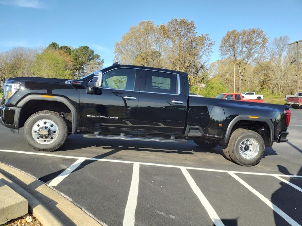 Thumbnail image of 2025 GMC Sierra 3500HD at Mark Martin Chevrolet Buick Gmc