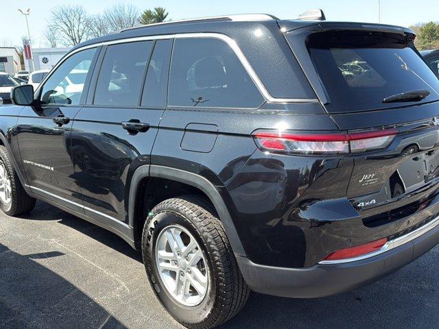Thumbnail image of 2024 Jeep Grand Cherokee at D'Ambrosio Dodge