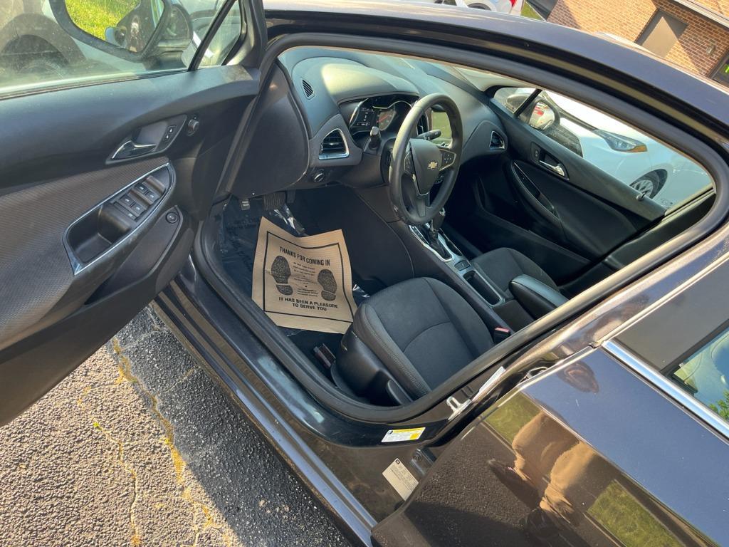 Thumbnail image of 2017 Chevrolet Cruze at Auto Kings