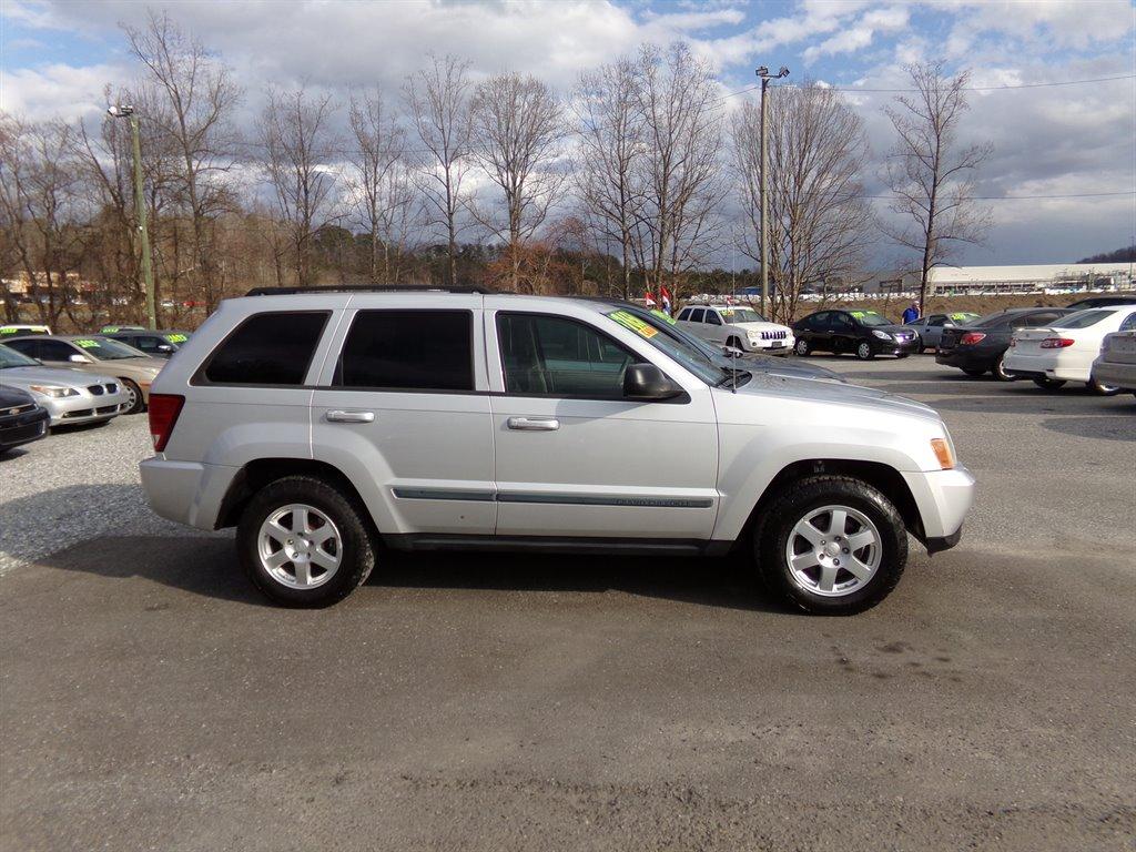 Thumbnail image of 2009 Jeep Grand Cherokee at Carolina Auto Sales # 2 LLC