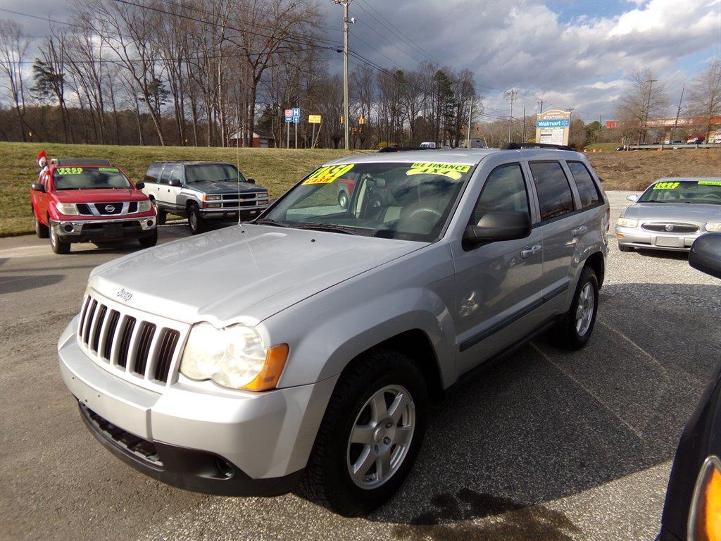 Thumbnail image of 2009 Jeep Grand Cherokee at Carolina Auto Sales # 2 LLC