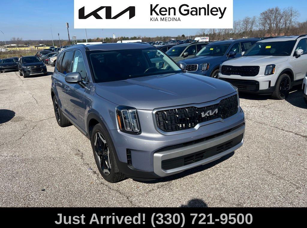 Thumbnail image of 2023 Kia Telluride at Ken Ganley Kia Medina