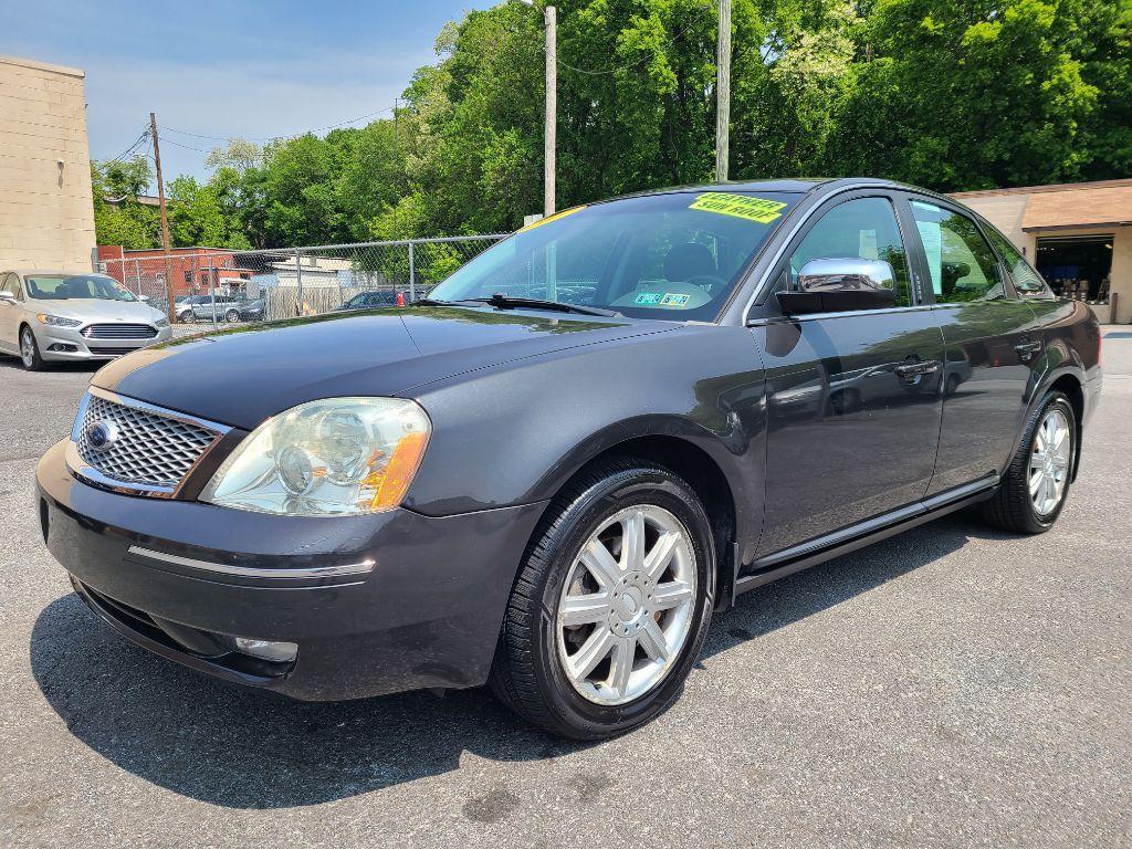 Thumbnail image of 2007 Ford Five Hundred at Raul's Auto Sales