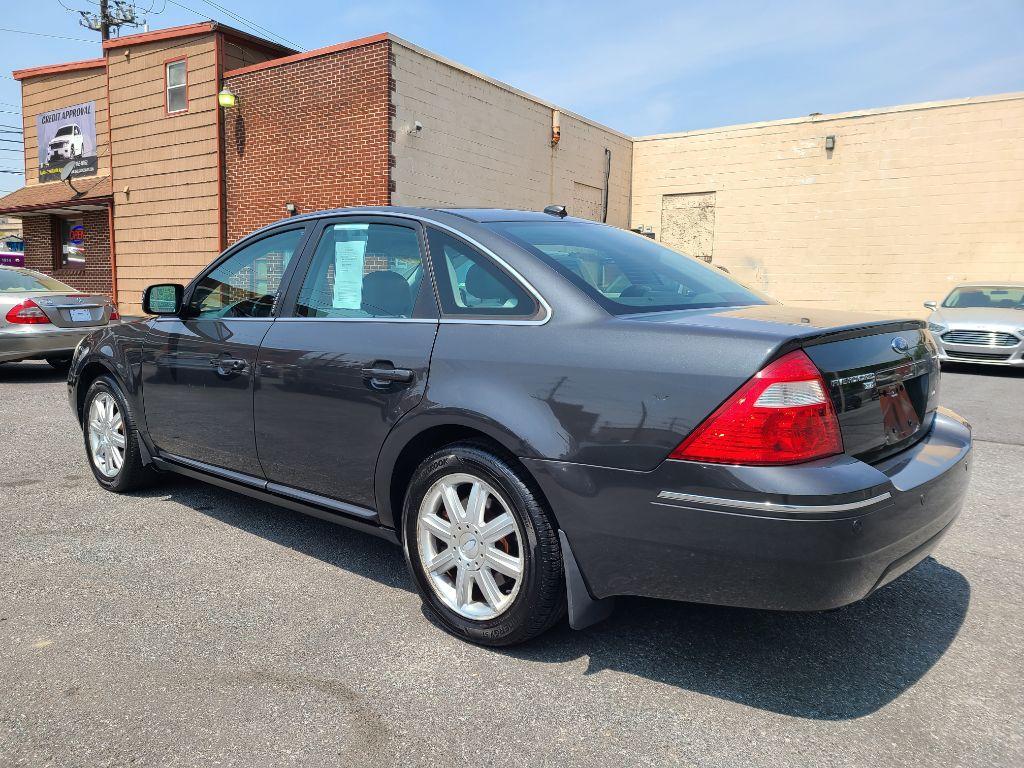 Thumbnail image of 2007 Ford Five Hundred at Raul's Auto Sales
