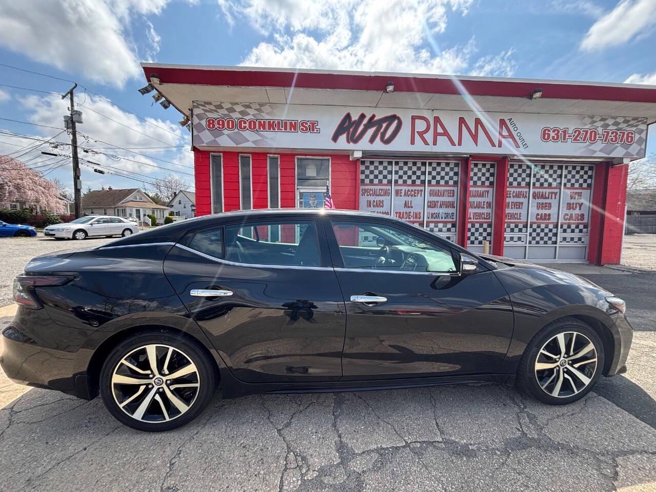 Thumbnail image of 2021 Nissan Maxima at Autorama Auto Outlet